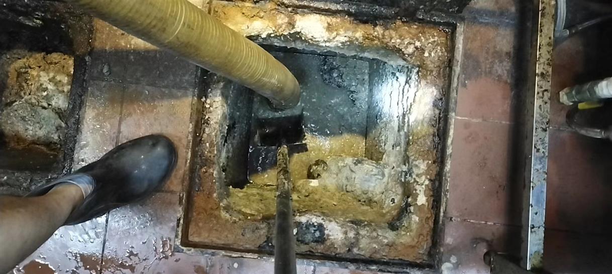 龙江污水池清理一般都有毒气，怎么预防中毒呢？