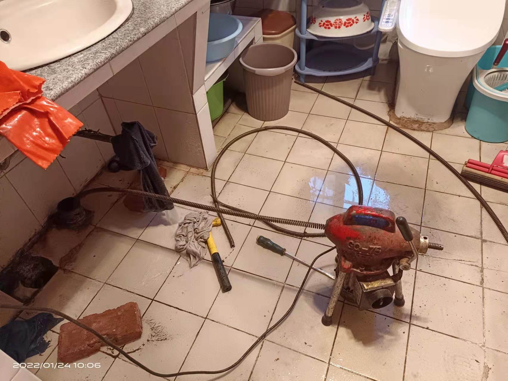 龙江疏通厨房下水道，地漏疏通