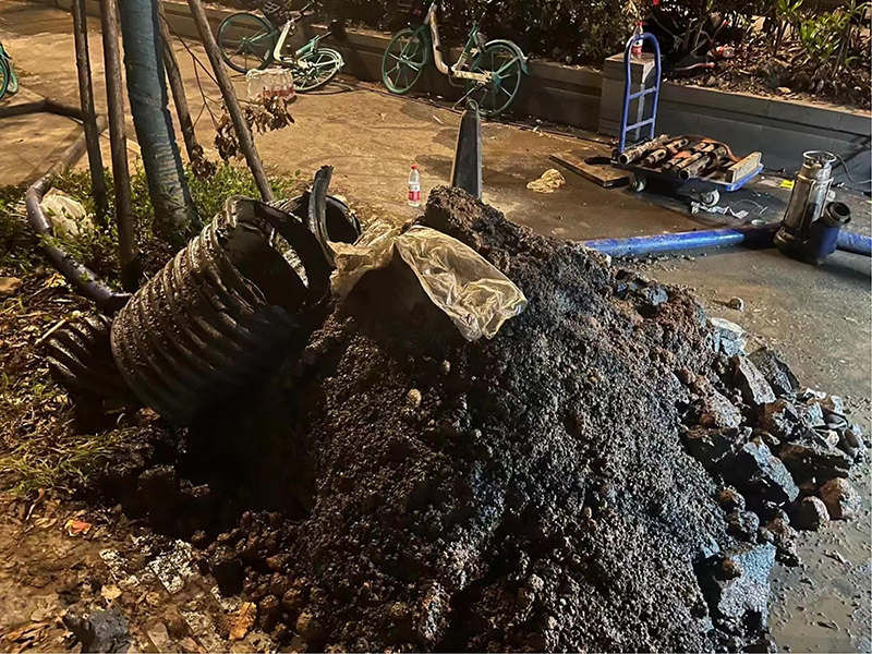 龙江本地下水道疏通师傅，不通不收费【距您500米】